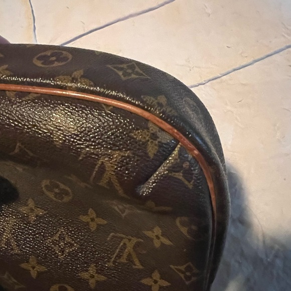 Louis Vuitton Odeon PM Monogram Crossbody Bag - Picture 12 of 14